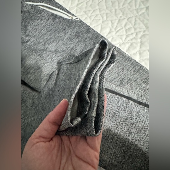Lululemon Textured Tech Sweatpants in Graphite Grey / Vapor - Picture 6 of 7